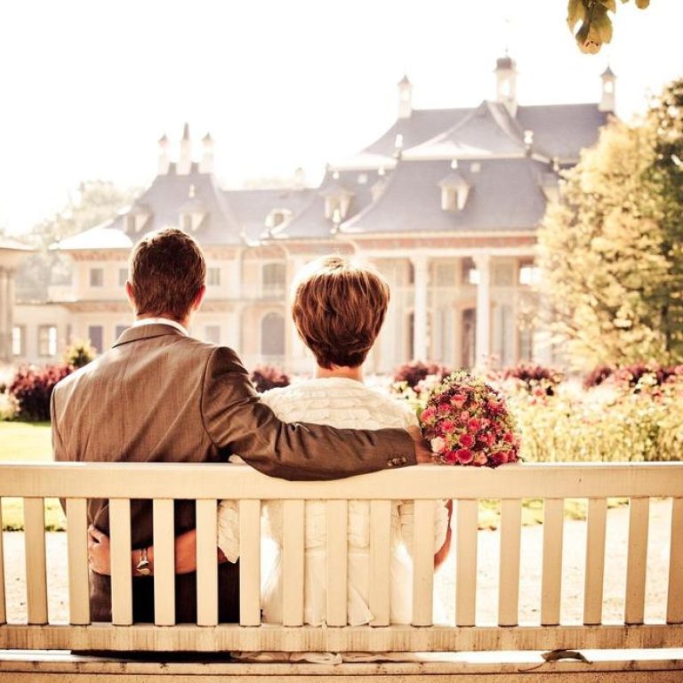 Wedding-couple-565c87312b0d439a860a6092182c982d