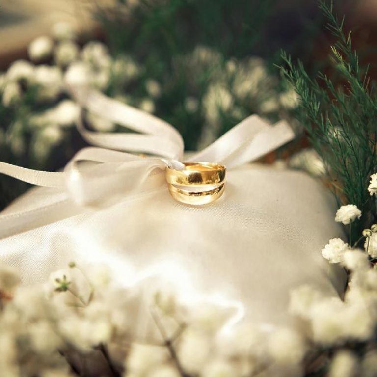 Wedding-rings-fed25322ae6642828fd4e5aedbbbd55f